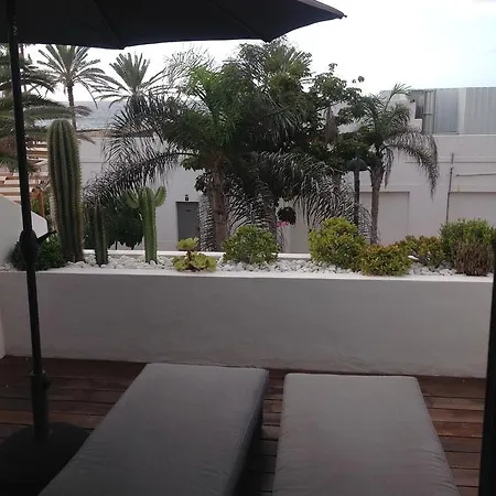 Beautifull In Las Americas With Seaview.